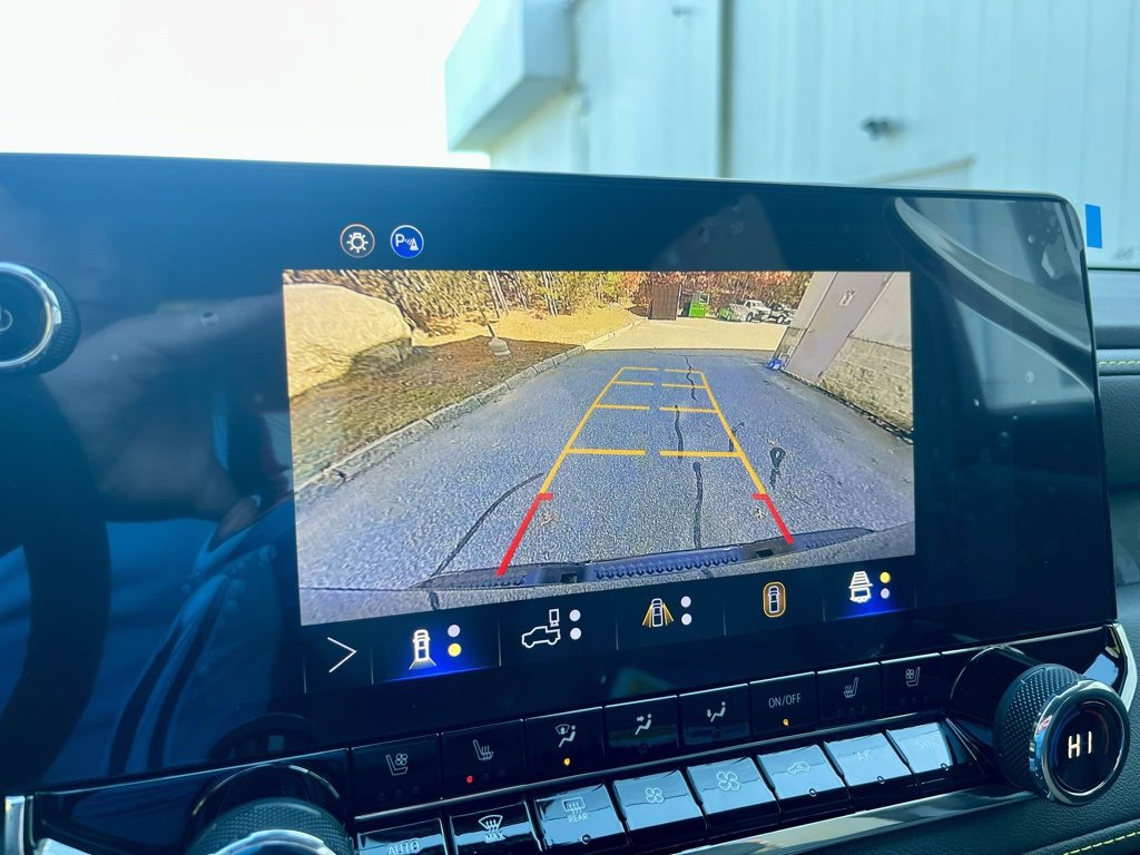 New 2026 Chevrolet Colorado ZR2 w/ Technology Package image 13