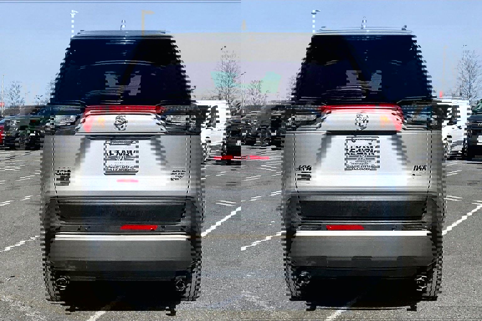 Used 2025 Toyota RAV4 Limited image 4