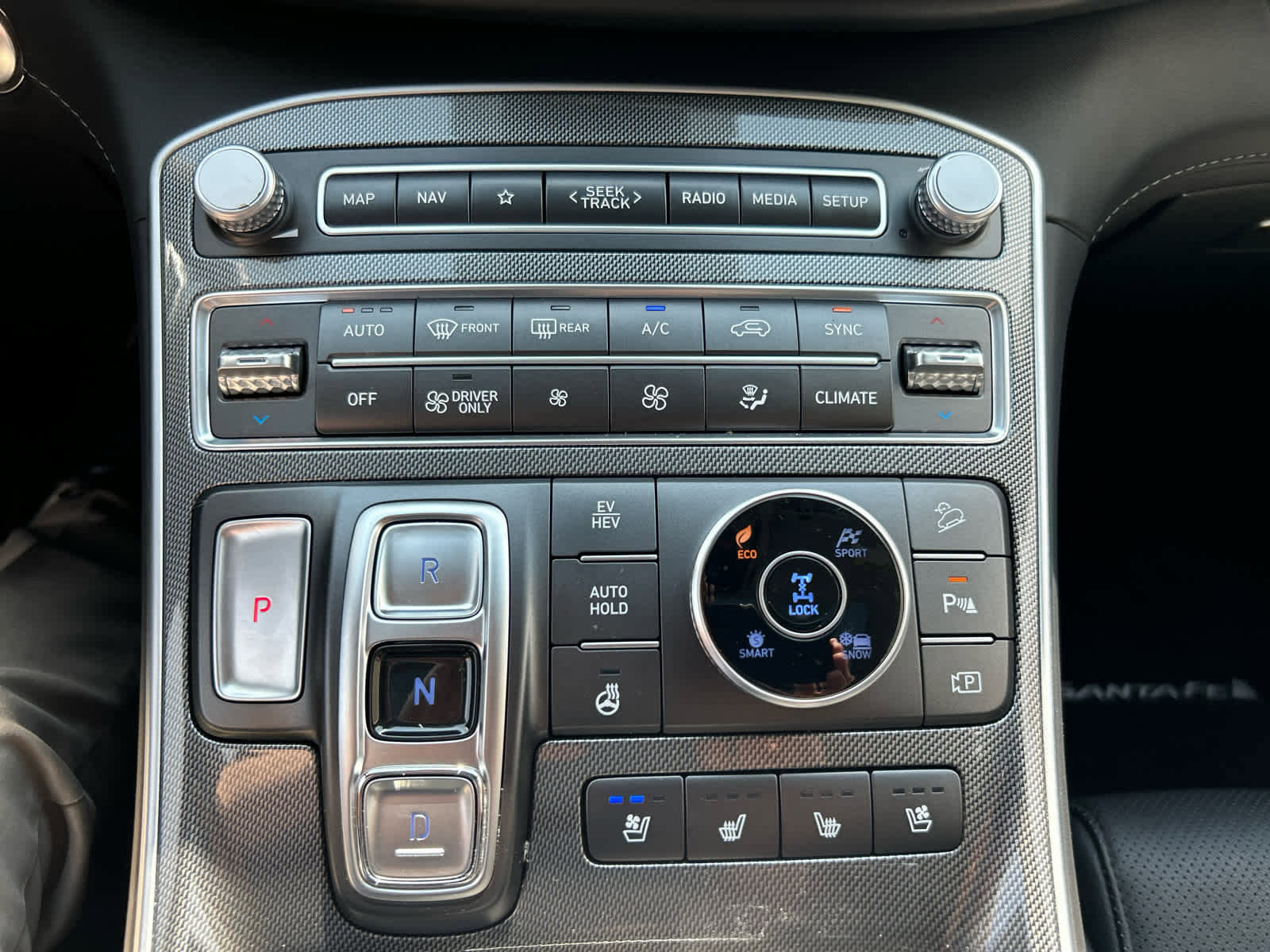 Used 2023 Hyundai Santa Fe Limited image 30