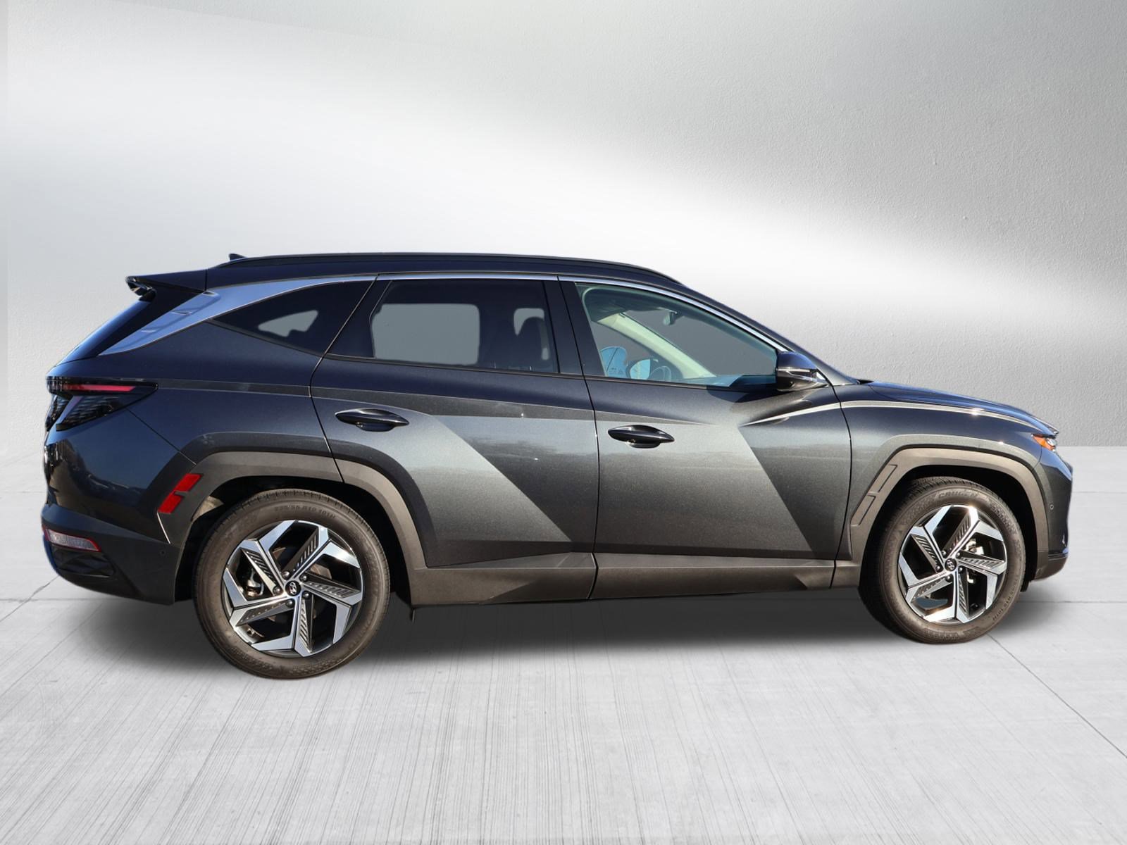 Used 2024 Hyundai Tucson Limited image 8