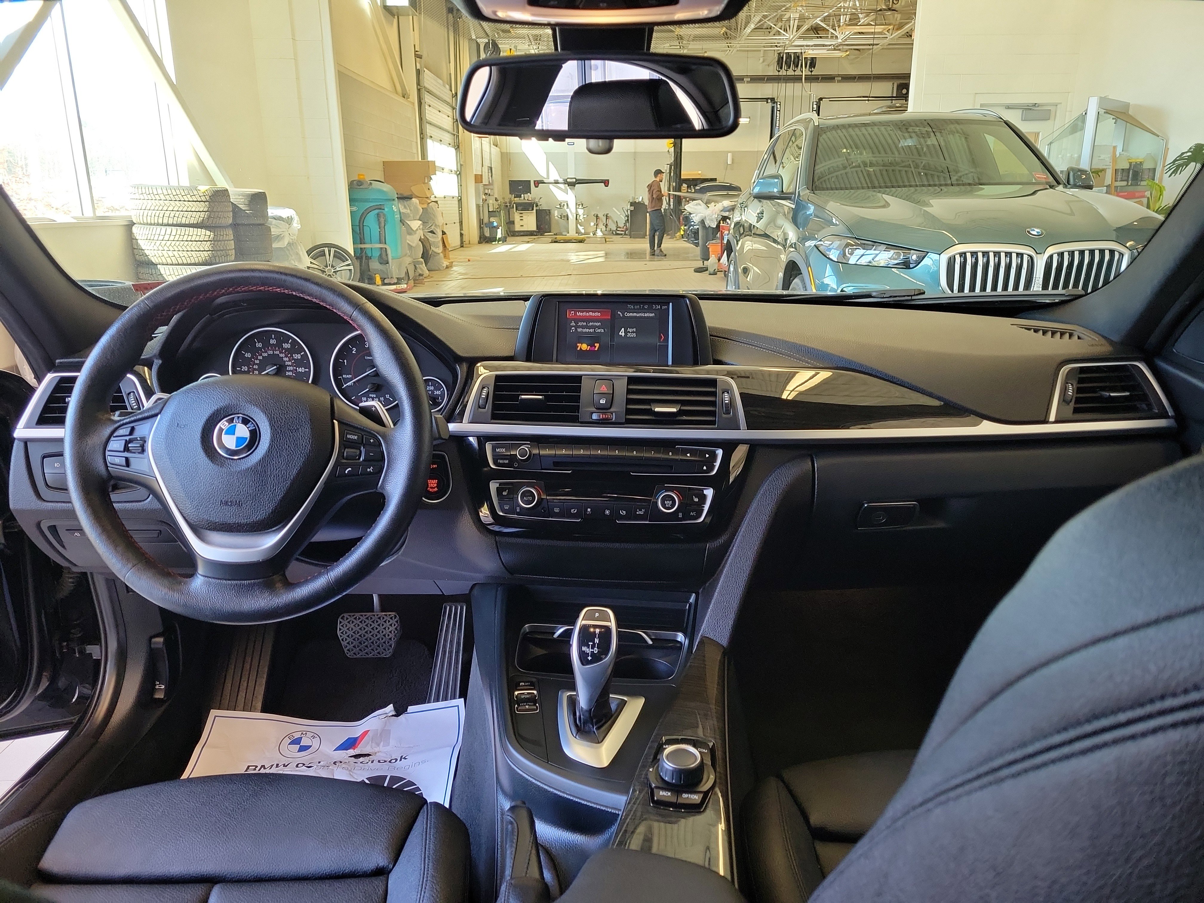 Used 2018 BMW 330i xDrive Sedan image 18