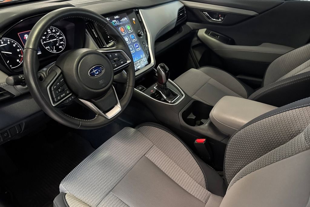 Used 2025 Subaru Outback Premium image 10