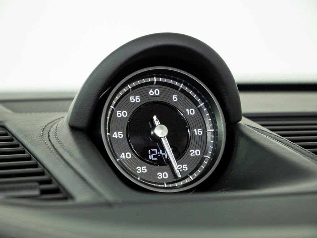 Certified 2026 Porsche 911 Targa 4 GTS image 17