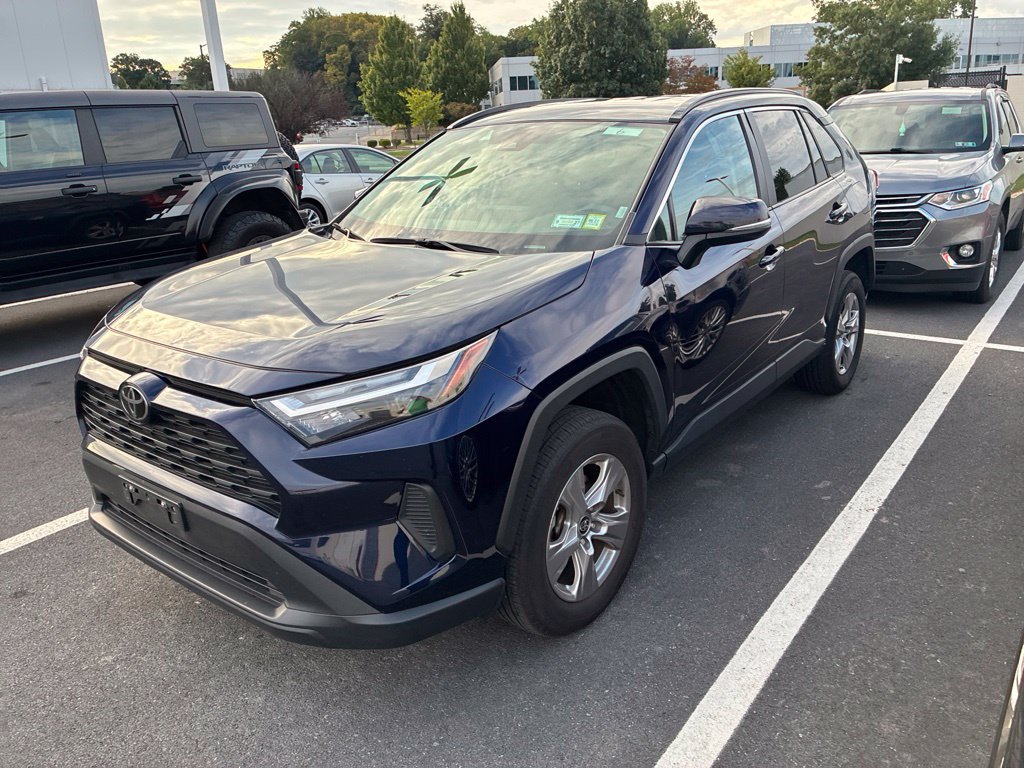 Certified 2025 Toyota RAV4 XLE AWD/4WD image 13