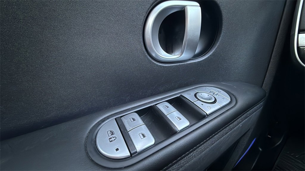 Used 2023 Hyundai Ioniq 5 SEL image 18