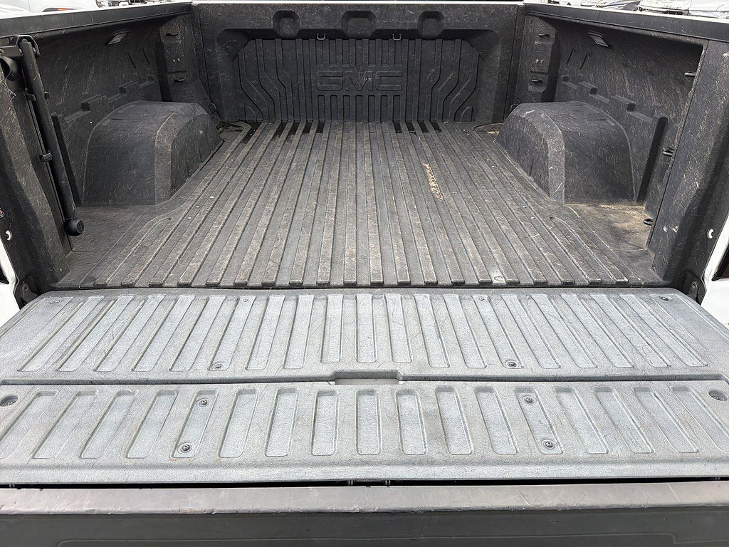 Used 2021 GMC Sierra 1500 AT4 w/ AT4 Premium Package AWD/4WD image 25