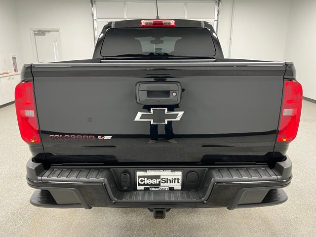 Used 2018 Chevrolet Colorado LT w/ Redline Special Edition AWD/4WD image 9
