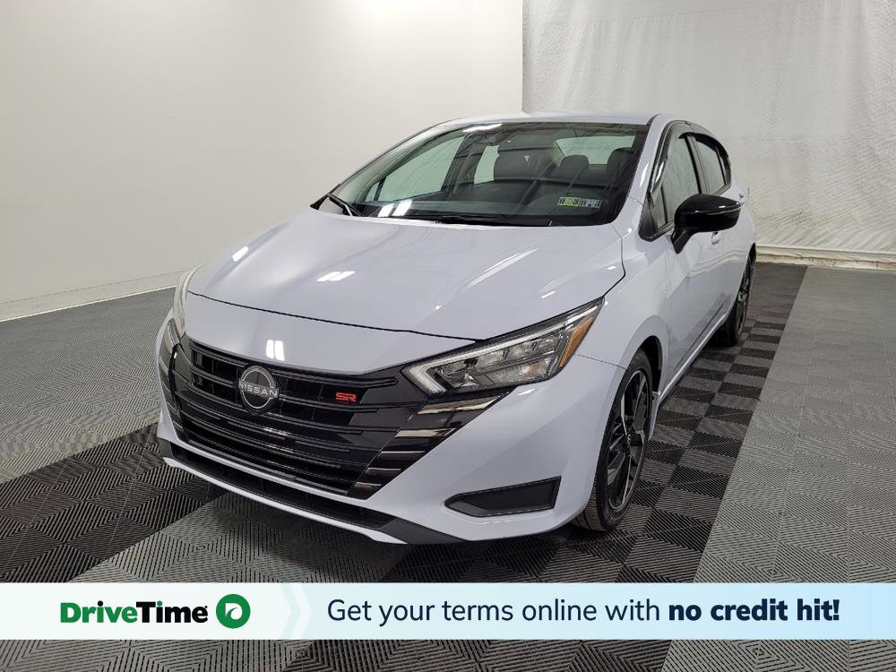 Used 2023 Nissan Versa SR w/ Trunk Package image 1
