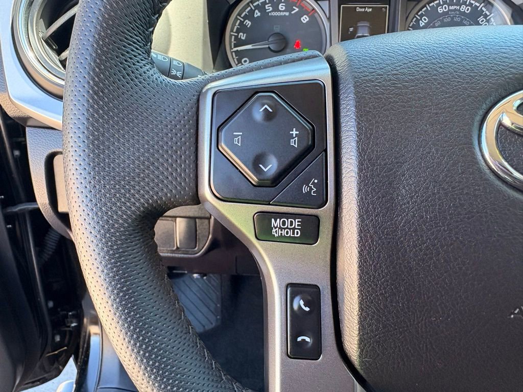 Used 2022 Toyota Tacoma SR5 image 23