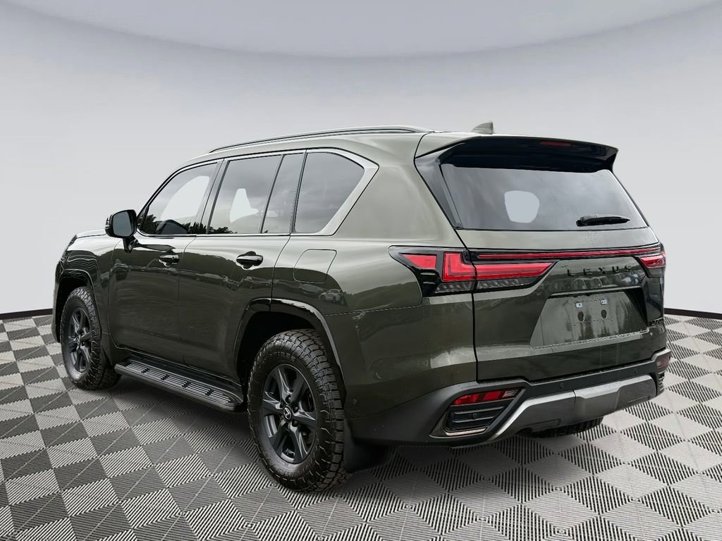 Used 2025 Lexus LX 700h Overtrail image 4