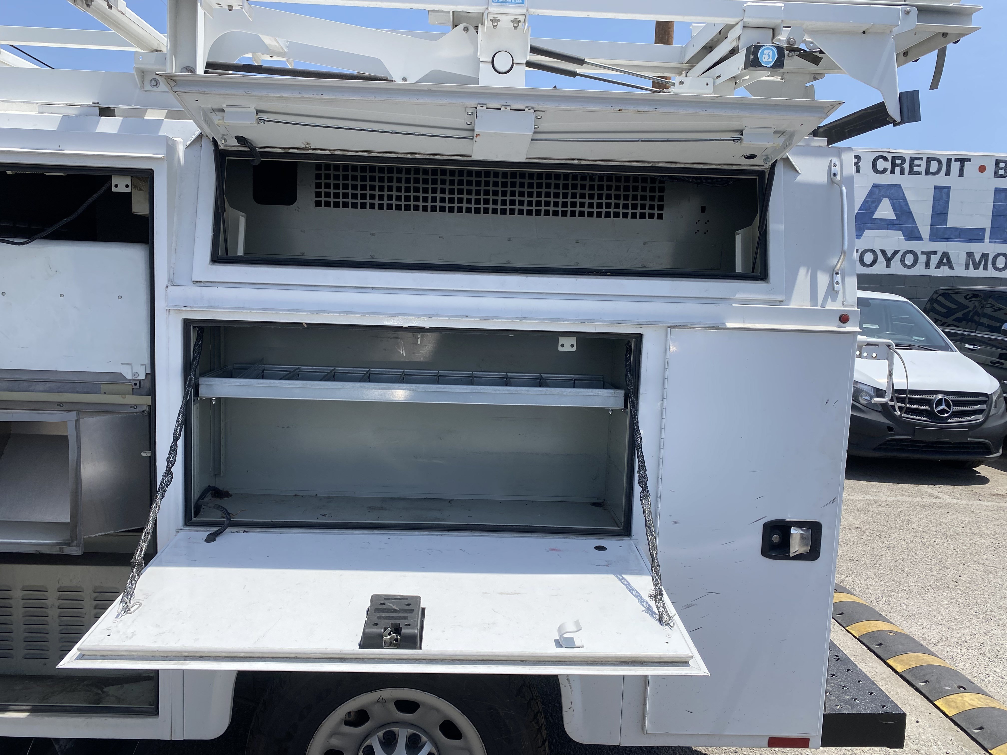Used 2018 Chevrolet Silverado 3500 W/T w/ WT Convenience Package RWD image 16