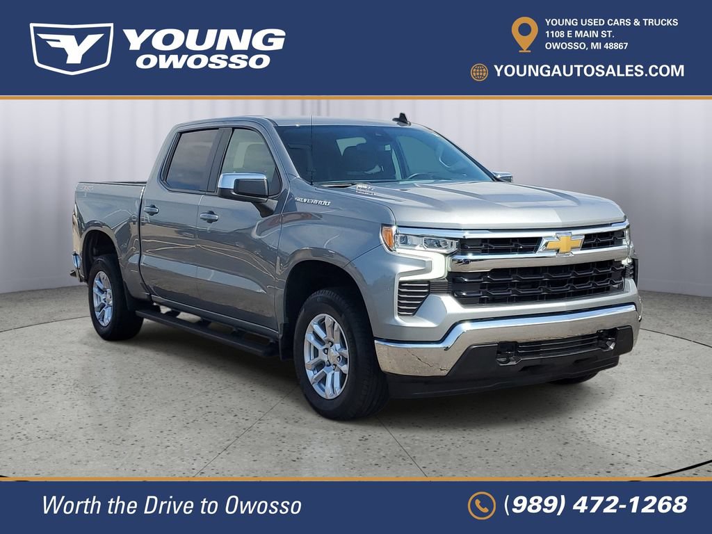 Used 2024 Chevrolet Silverado 1500 LT AWD/4WD image 2