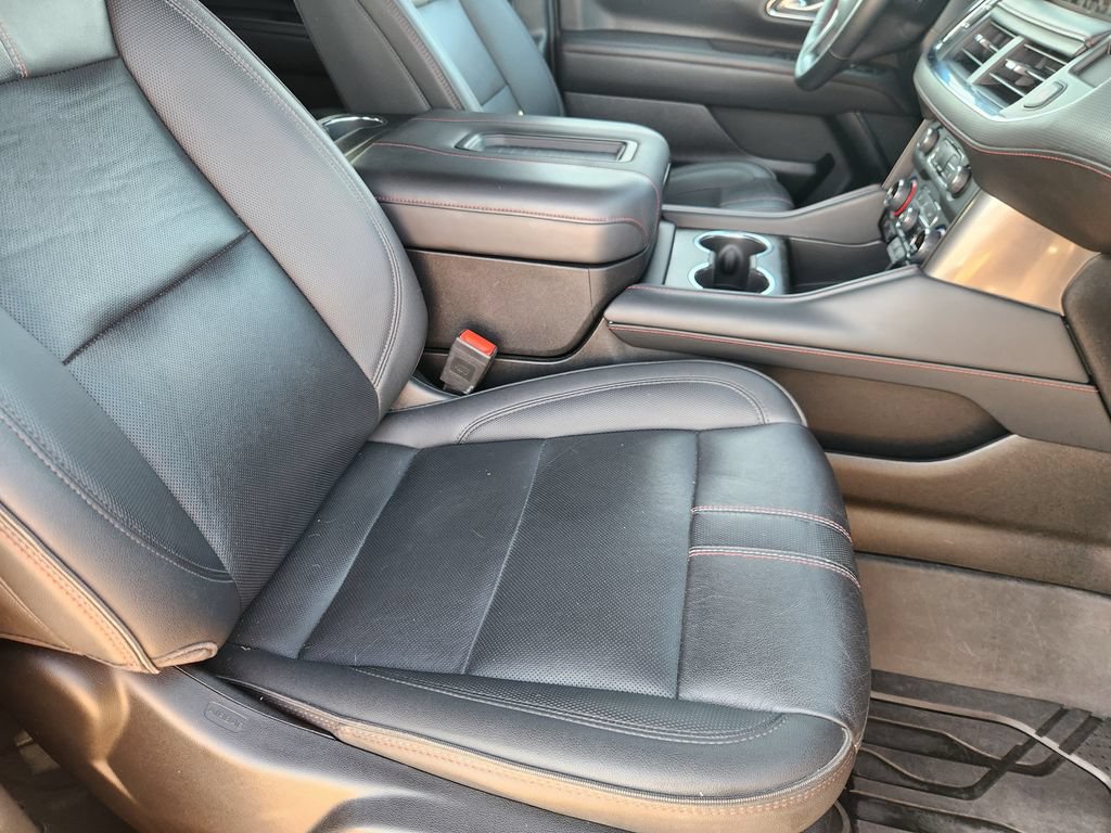 Used 2024 Chevrolet Tahoe RST w/ Luxury Package RWD image 14