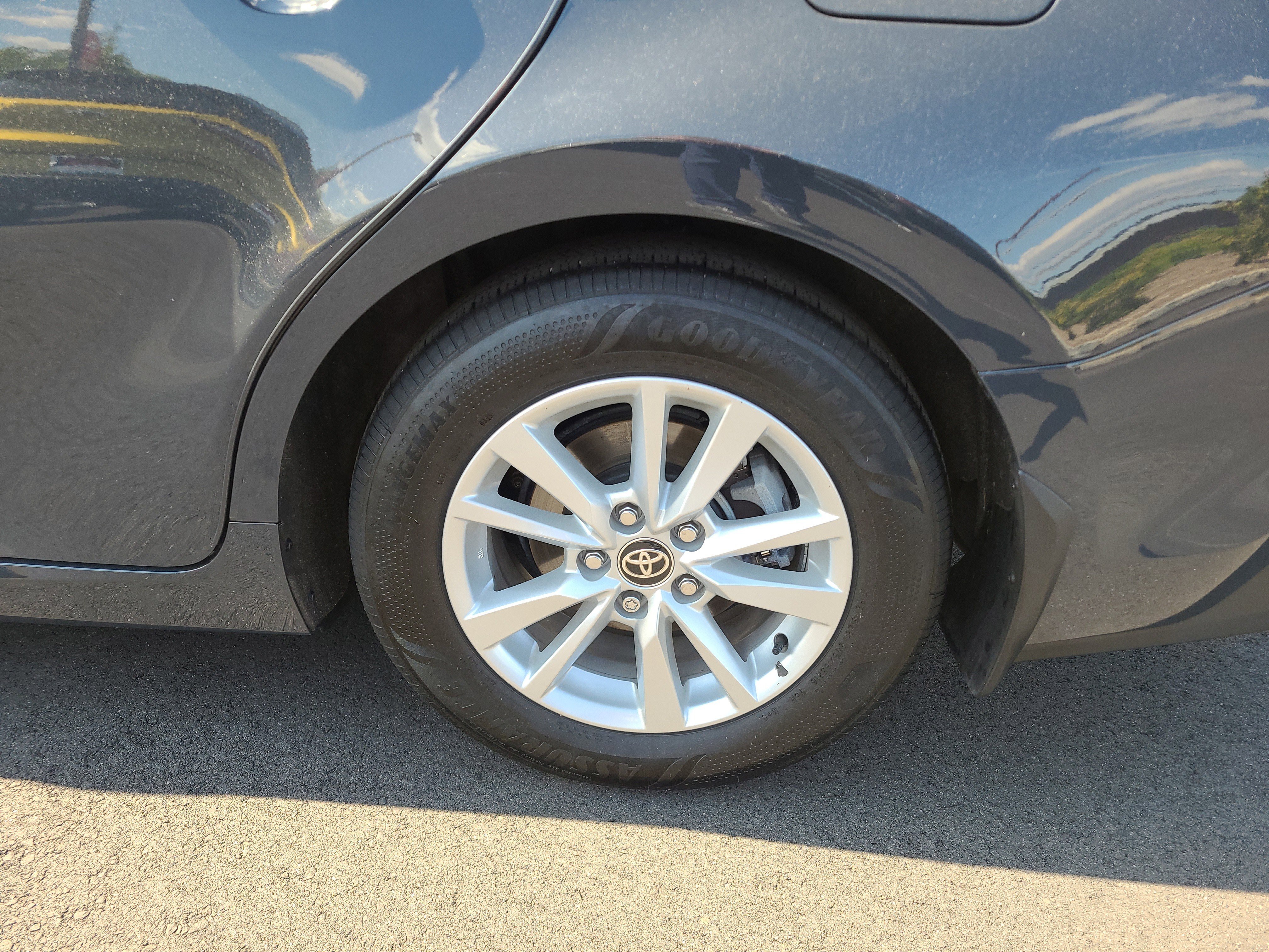 Certified 2025 Toyota Camry LE w/ Convenience Package FWD image 10