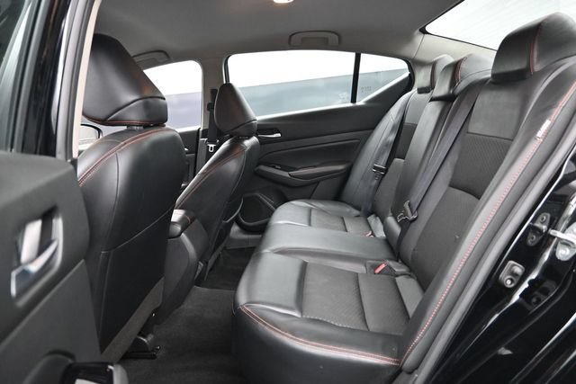 Used 2024 Nissan Altima 2.5 SR FWD image 25