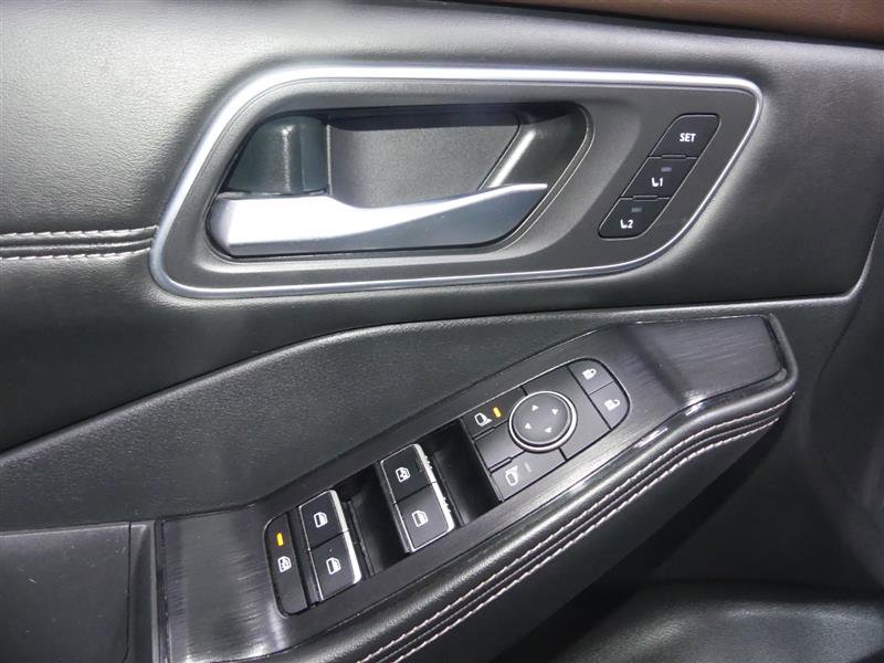 Used 2021 Nissan Rogue SL w/ Premium Package image 19