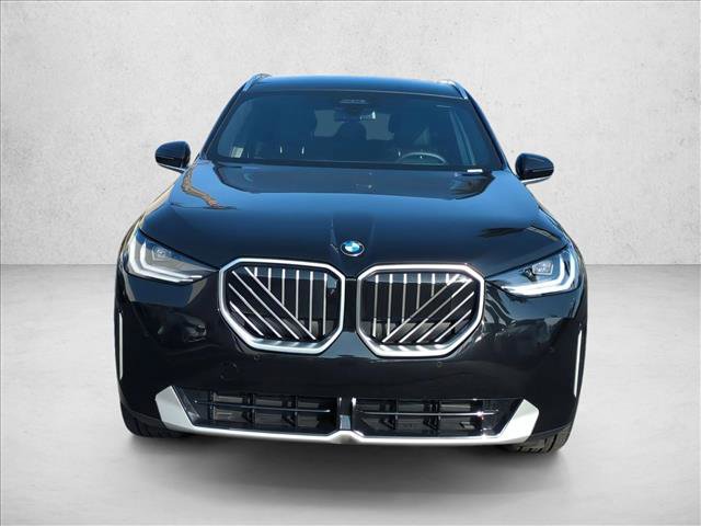Certified 2025 BMW X3 xDrive30 w/ Premium Package AWD/4WD image 2