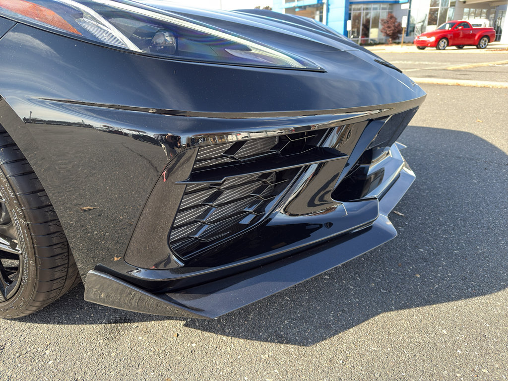 Used 2024 Chevrolet Corvette Stingray Preferred Cpe w/ 2LT image 9