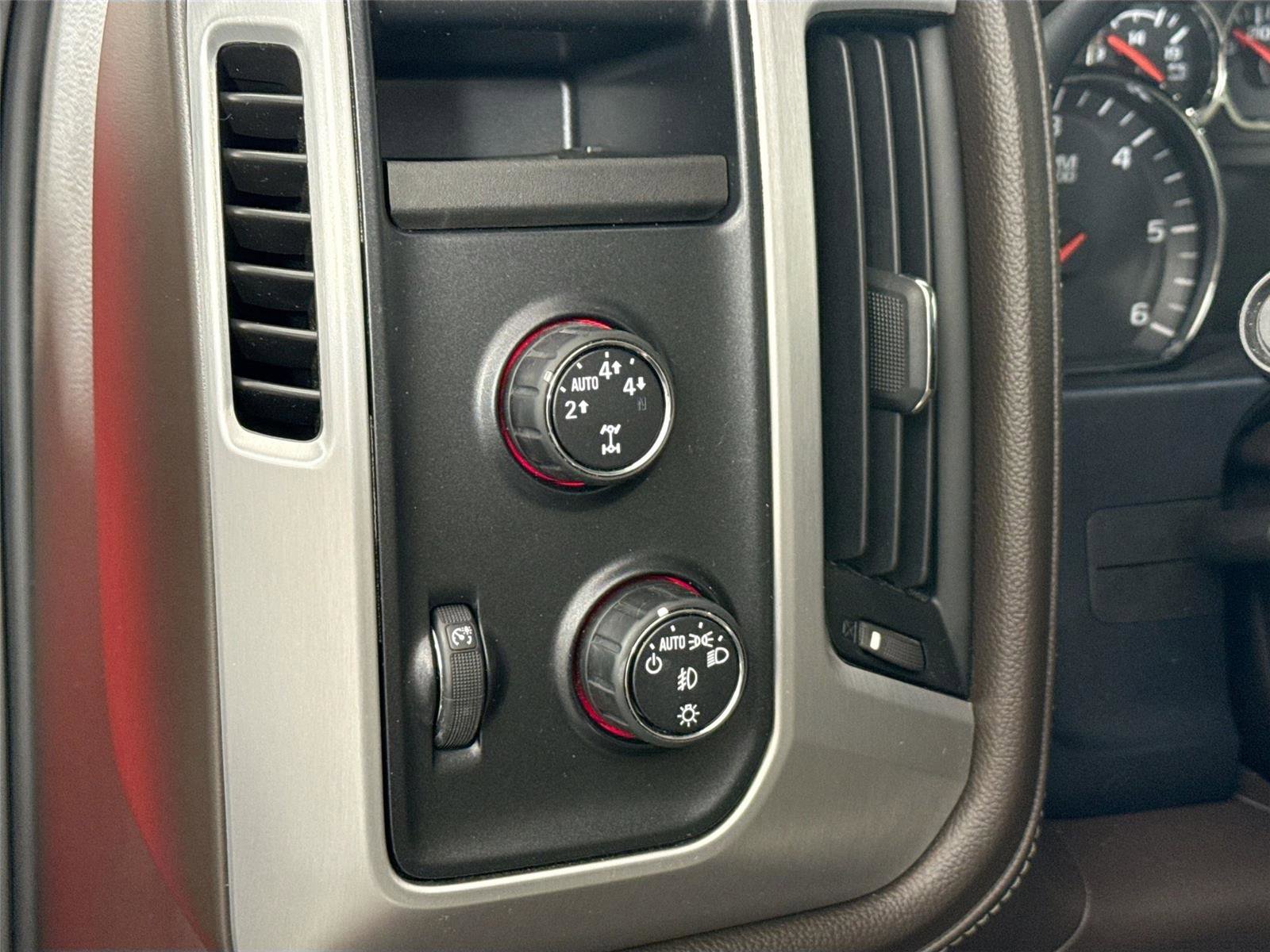 Used 2014 GMC Sierra 1500 SLT w/ SLT Crew Cab Value Package image 14