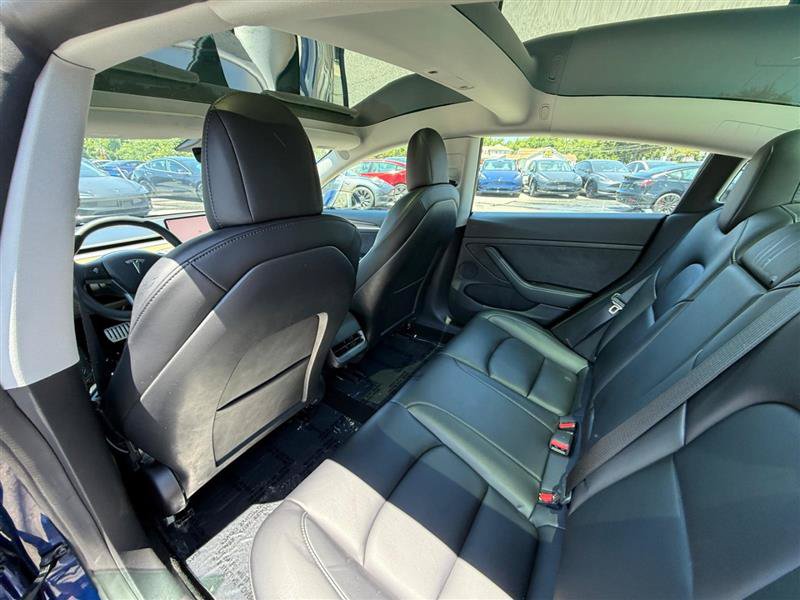 Used 2022 Tesla Model 3 Performance AWD/4WD image 13