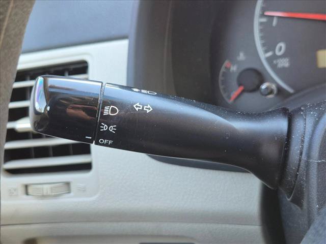 Used 2012 Toyota Corolla LE FWD image 7