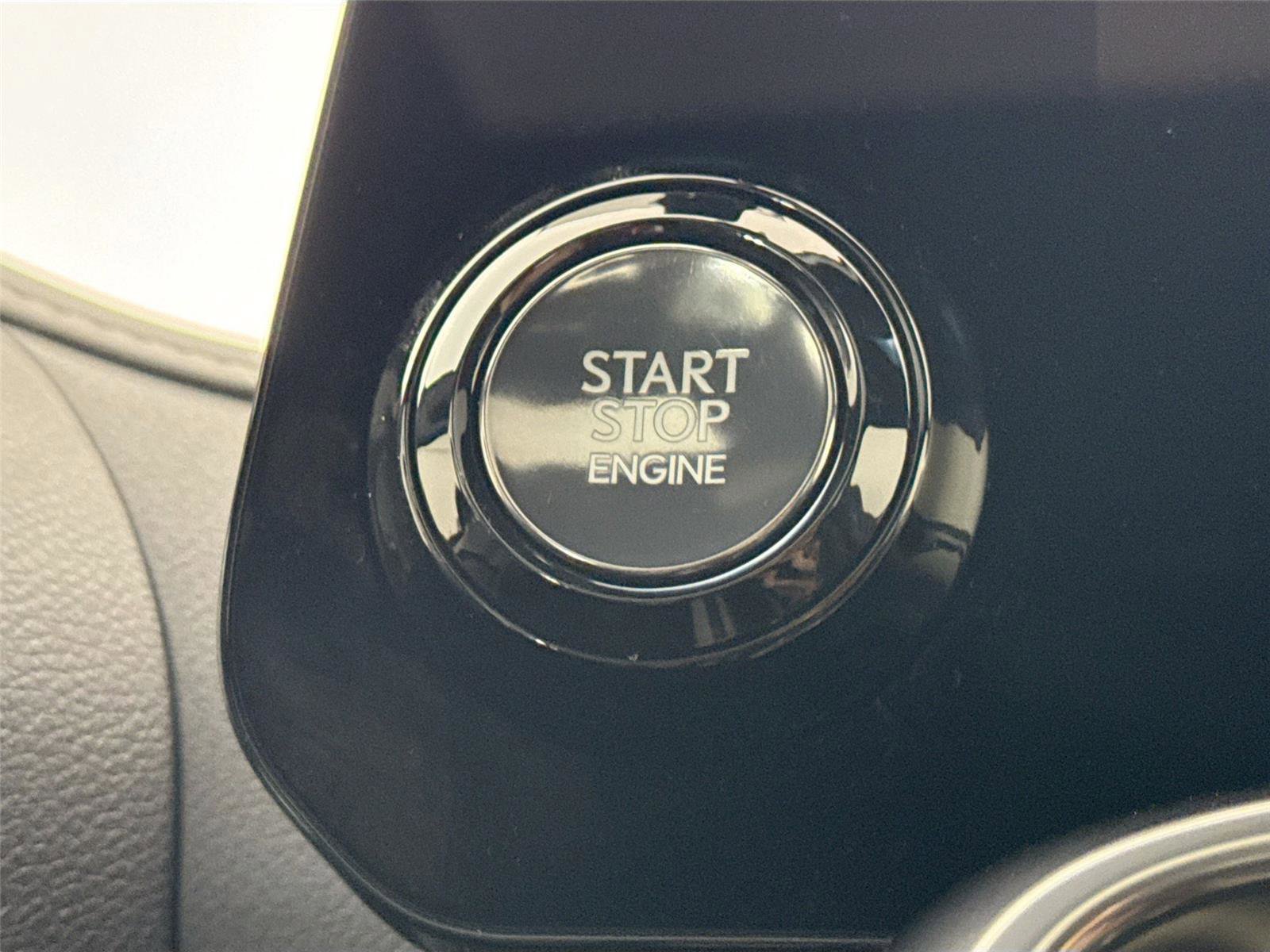 Used 2024 Lexus LX 600 F Sport image 22