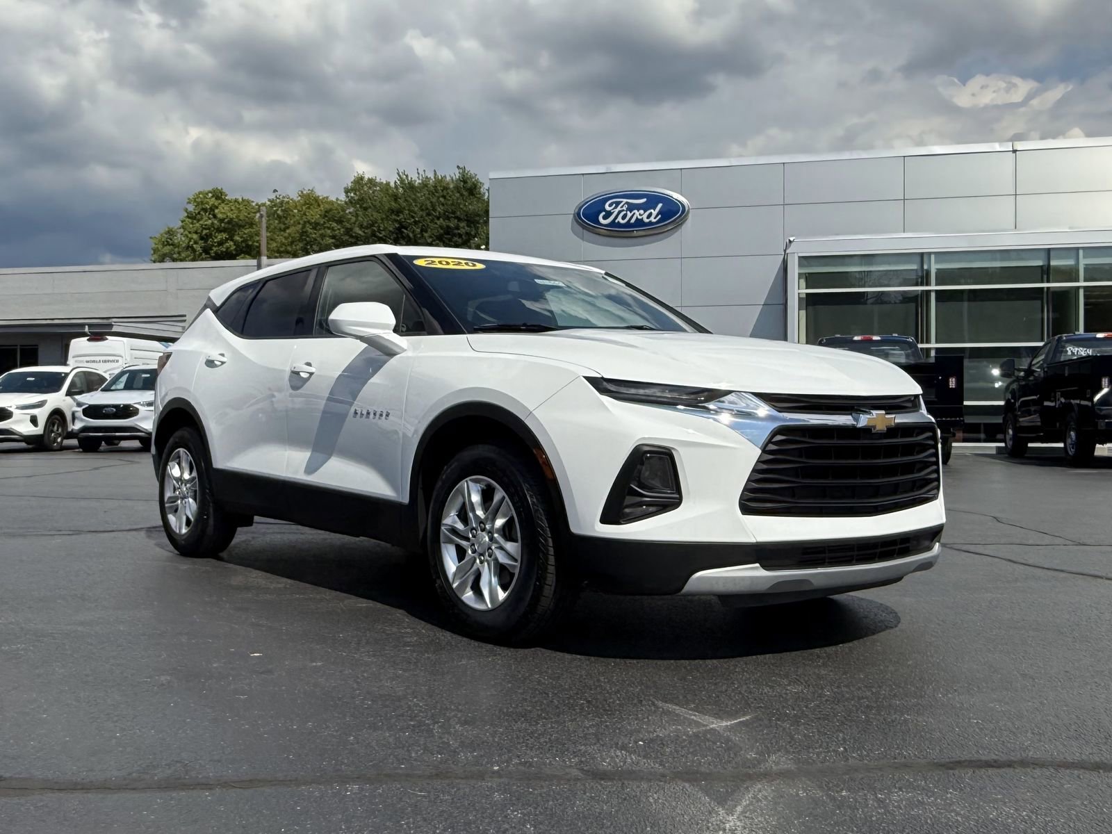 Used 2020 Chevrolet Blazer LT image 3