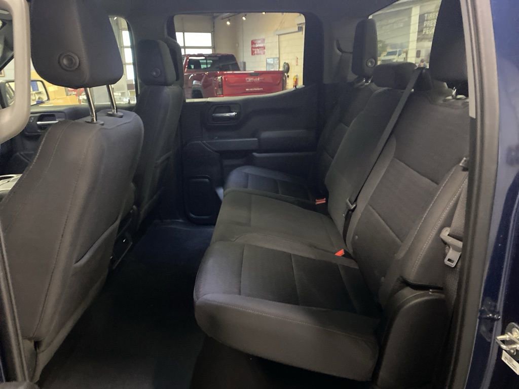 Used 2023 Chevrolet Silverado 1500 Custom image 11