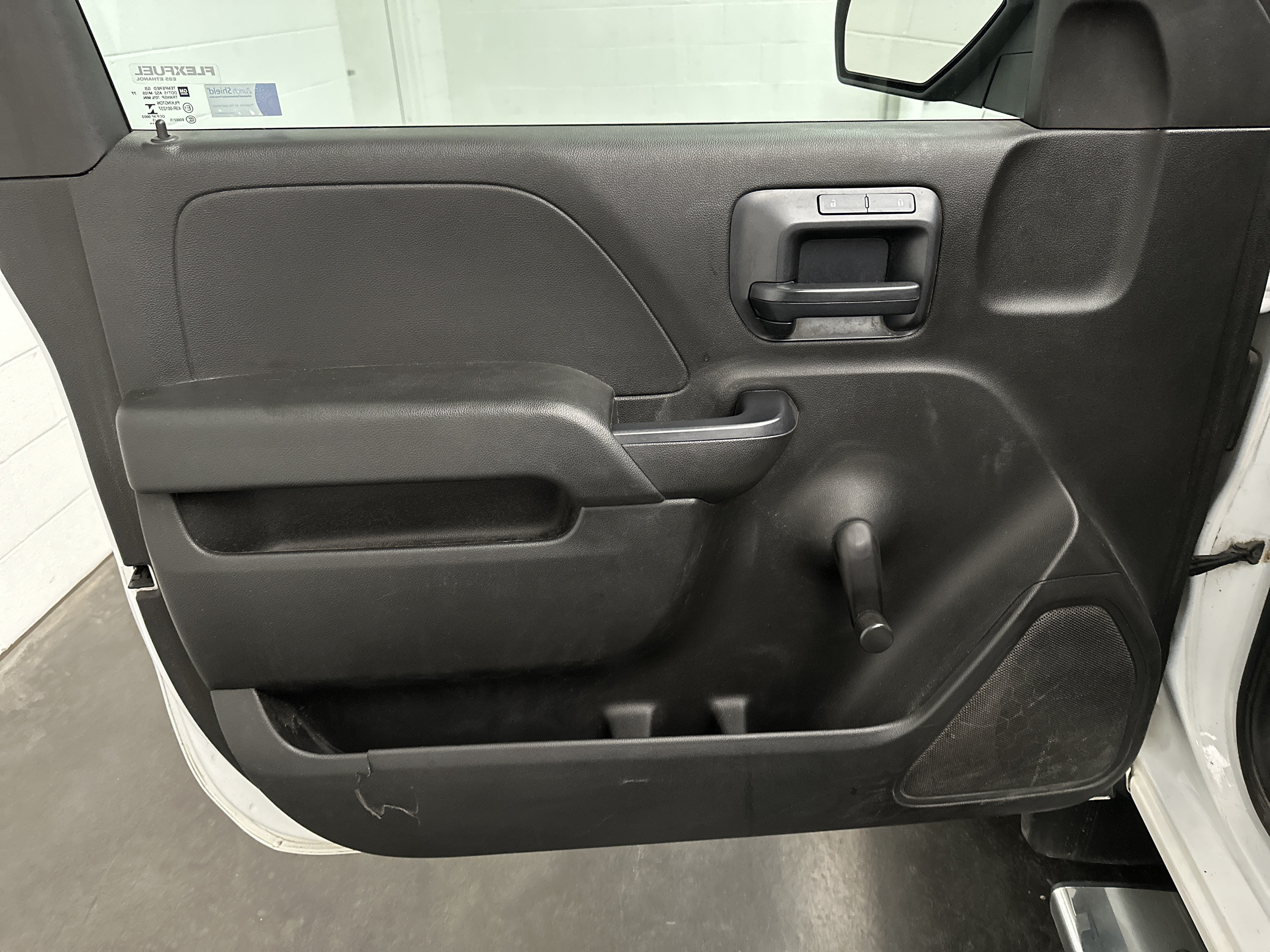 Used 2015 Chevrolet Silverado 1500 W/T RWD image 18