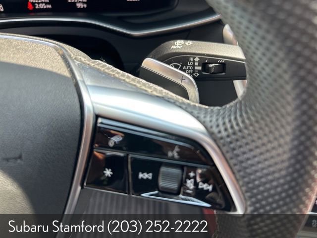 Used 2022 Audi S6 Prestige image 16