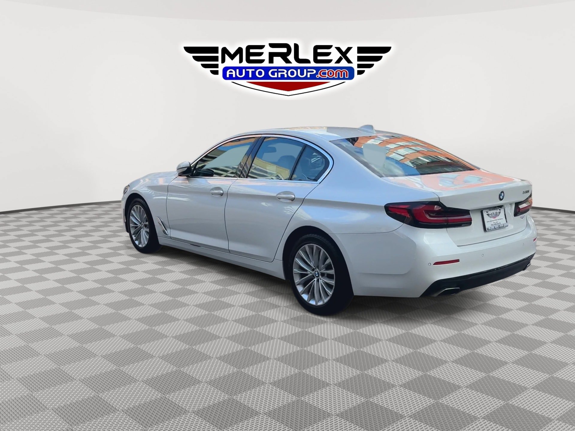 Used 2021 BMW 530i RWD image 6