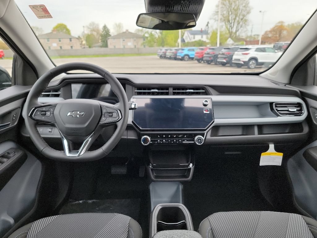 New 2027 Chevrolet Bolt LT FWD image 20