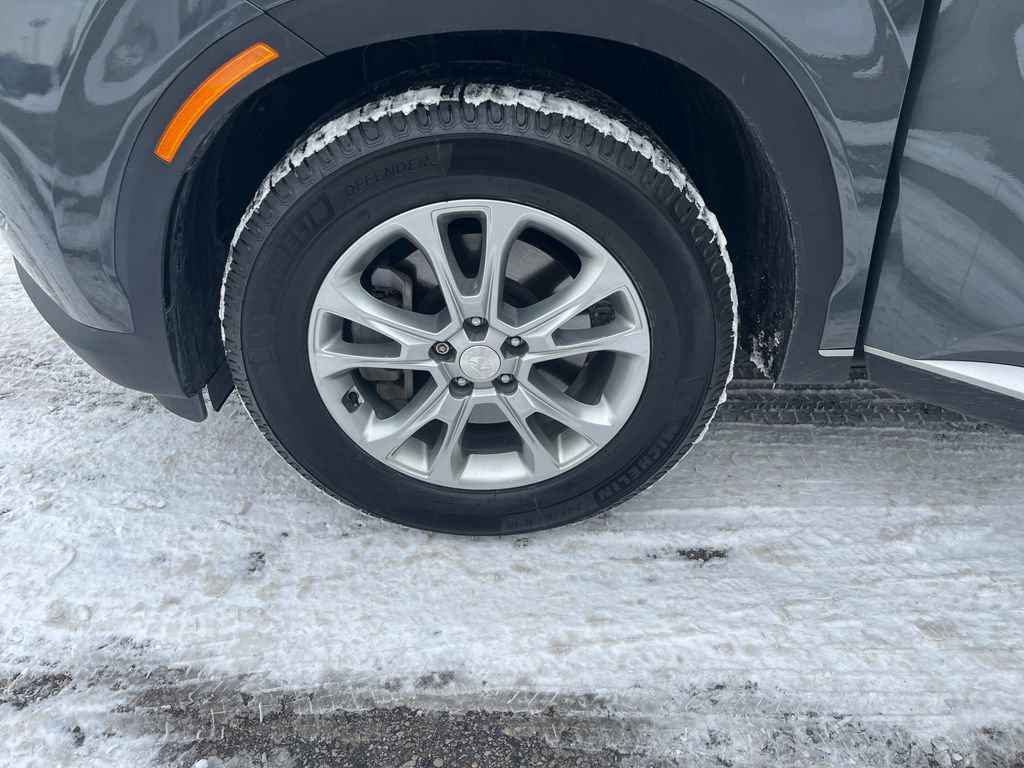 Used 2022 Hyundai Palisade SE image 27