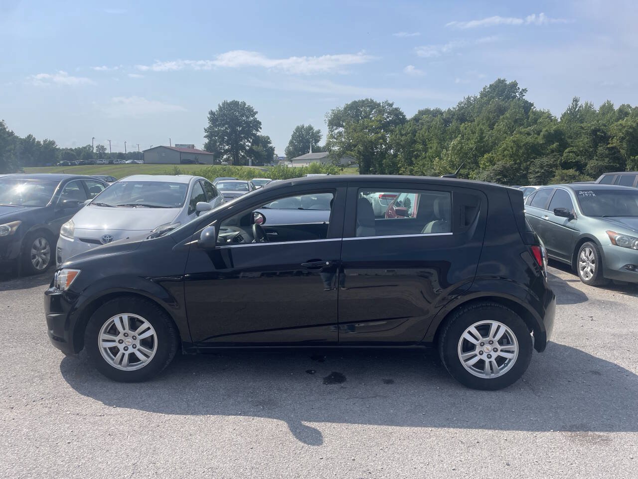 Used 2012 Chevrolet Sonic LT FWD image 3