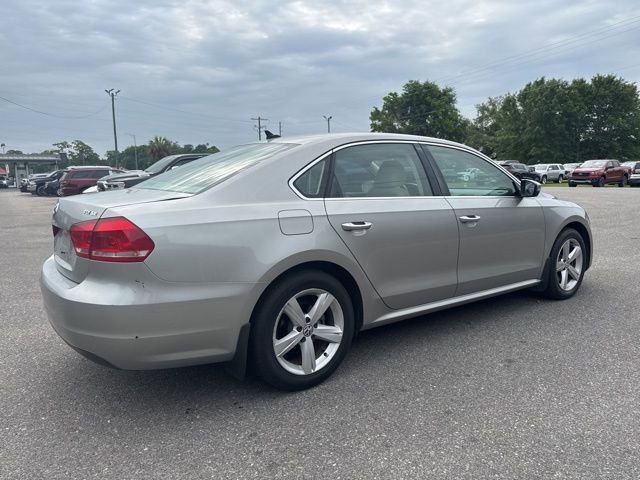 Used 2014 Volkswagen Passat TDI SE FWD image 7