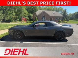 Used 2022 Dodge Challenger R/T Scat Pack RWD image 2
