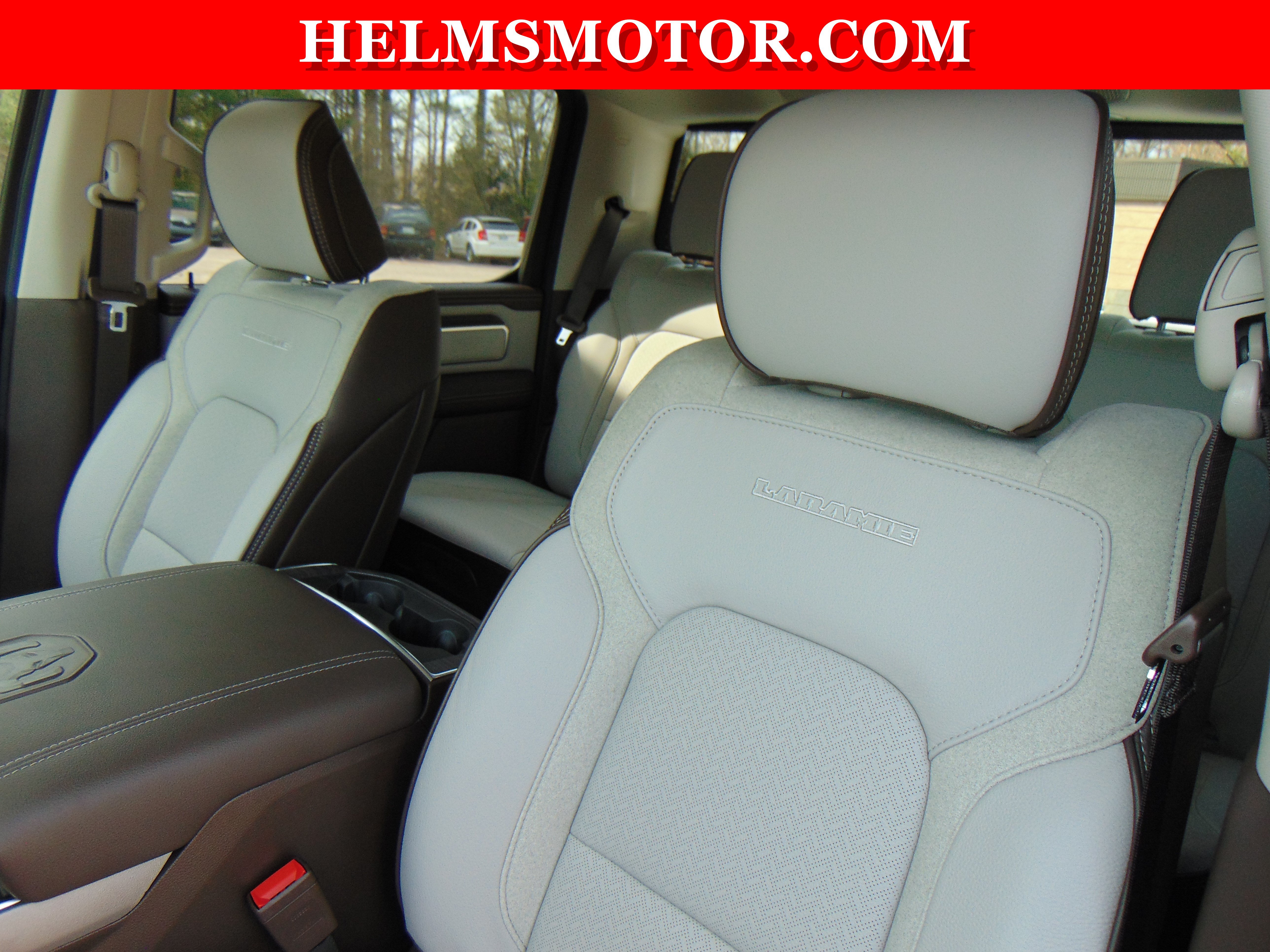 New 2026 RAM 1500 Laramie AWD/4WD image 43