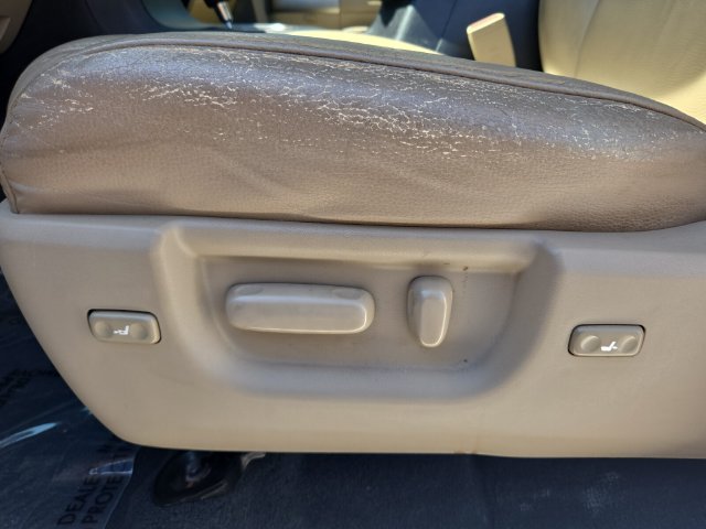 Used 2019 Toyota Sequoia Limited w/ Safety & Convenience Package RWD image 11