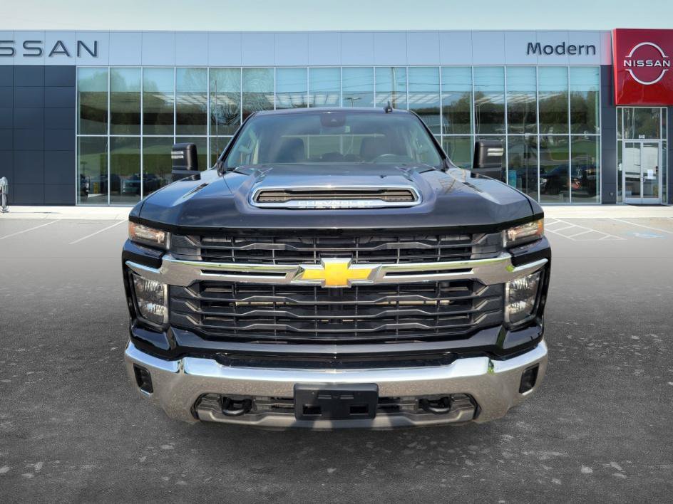 Used 2026 Chevrolet Silverado 2500 LT AWD/4WD video 2