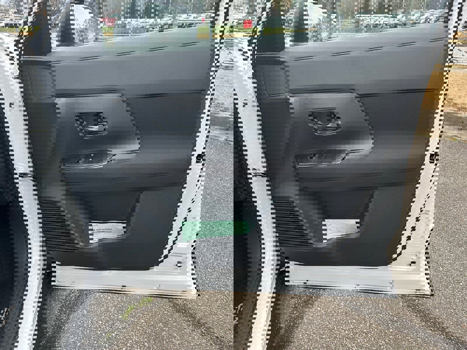 New 2026 Nissan Kicks S image 14