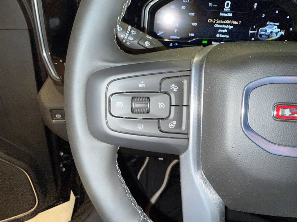Used 2025 GMC Sierra 2500 SLT w/ SLT Premium Package AWD/4WD image 31