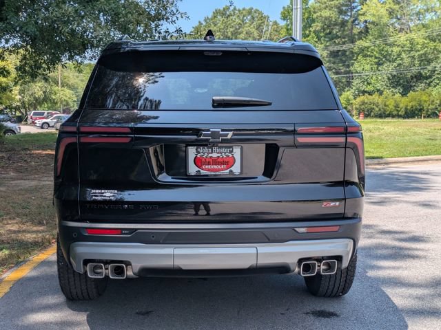 New 2026 Chevrolet Traverse Z71 w/ Enhanced Driving Package AWD/4WD image 3