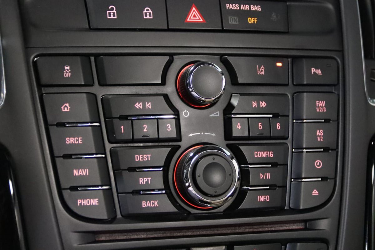 Used 2018 Buick Cascada Premium FWD image 53