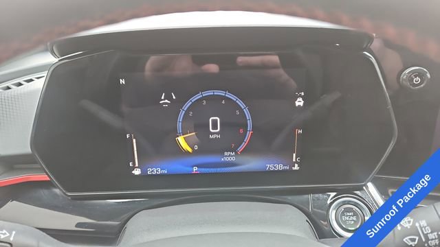 Used 2024 Chevrolet Trax RS w/ Sunroof Package image 10