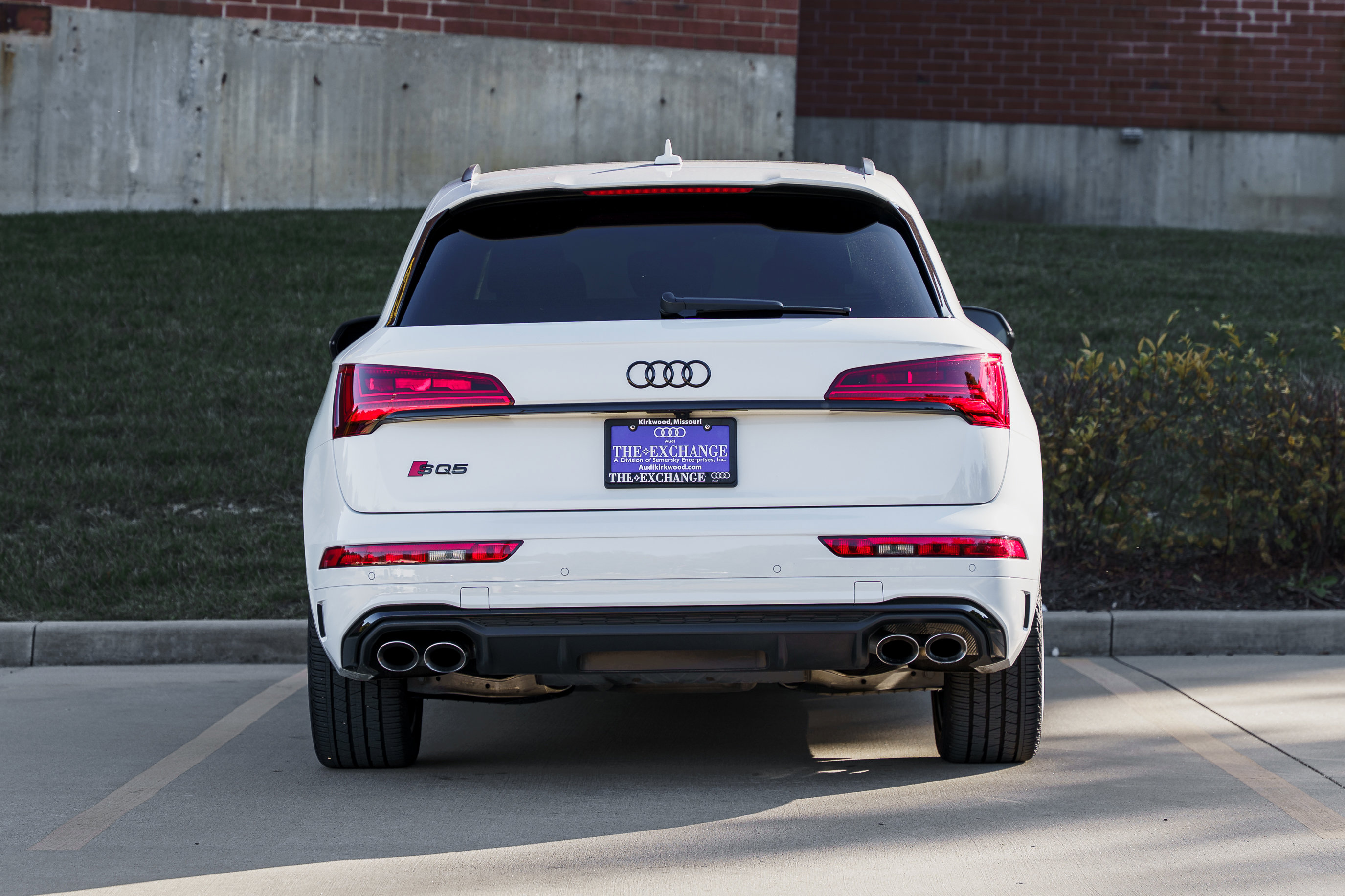 Used 2024 Audi SQ5 Prestige w/ Prestige Package image 30