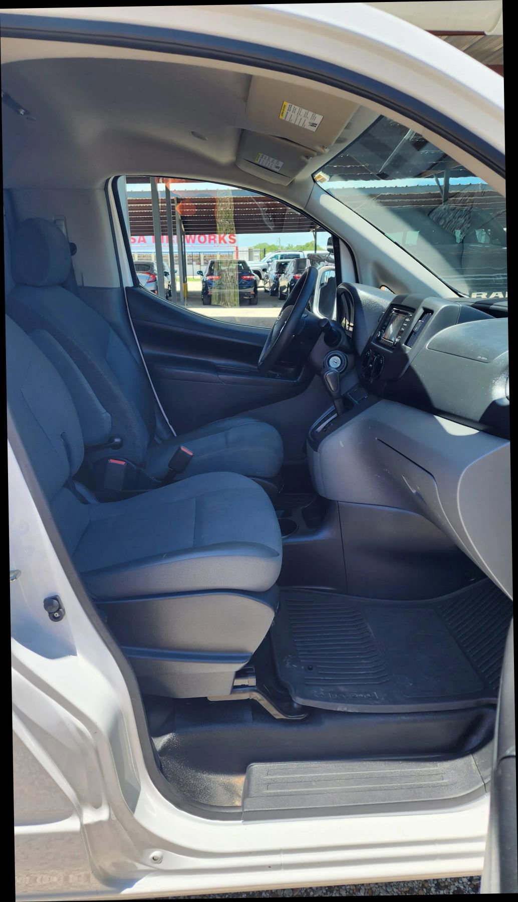 Used 2019 Nissan NV200 SV image 16