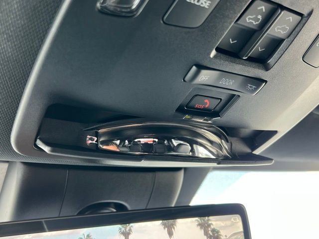 Certified 2025 Toyota Sienna Platinum image 47