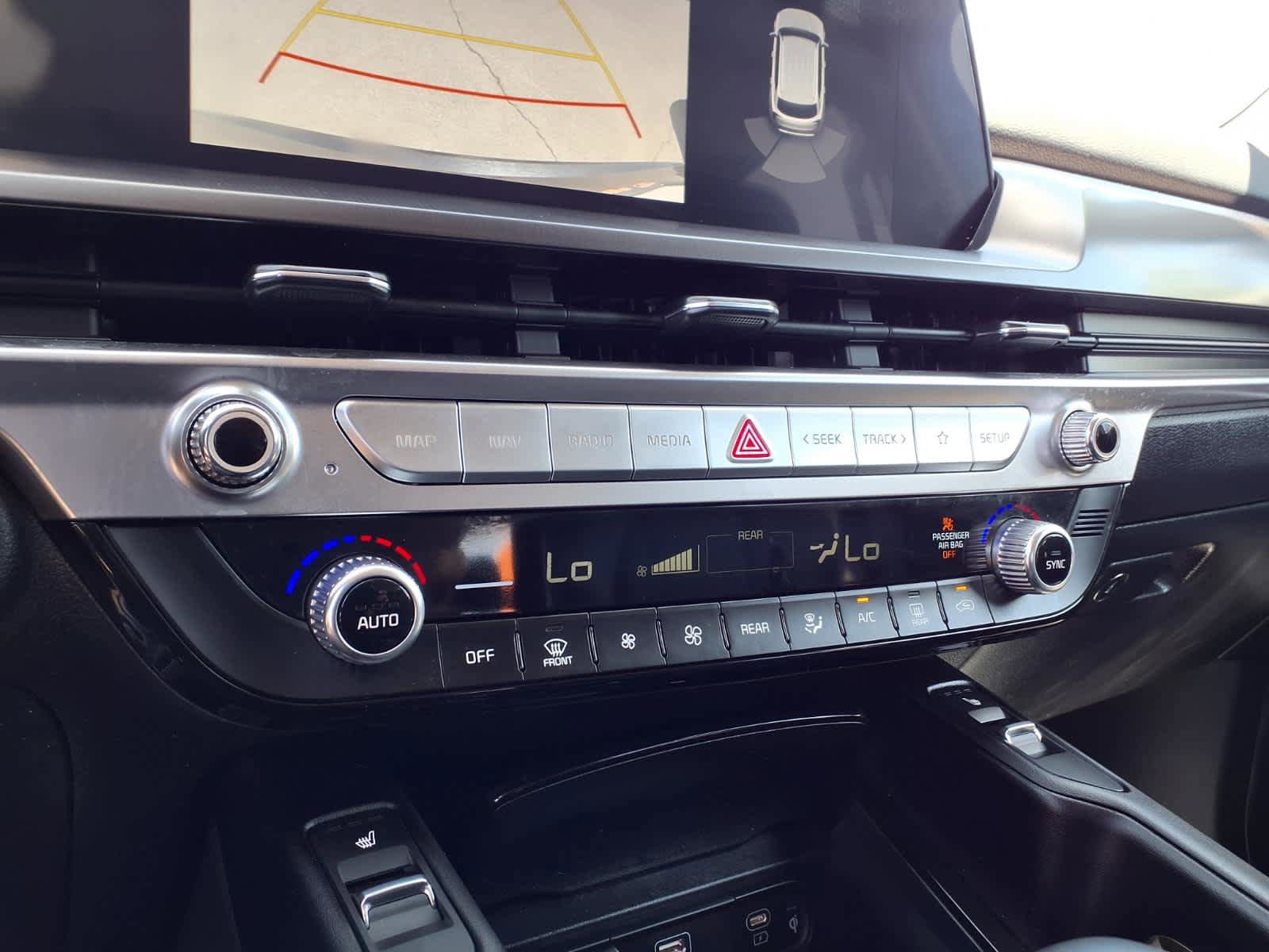 Used 2025 Kia Telluride S FWD image 12