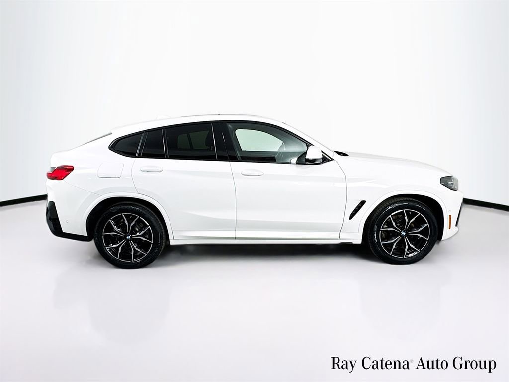 Used 2024 BMW X4 xDrive30i w/ M Sport Package image 8