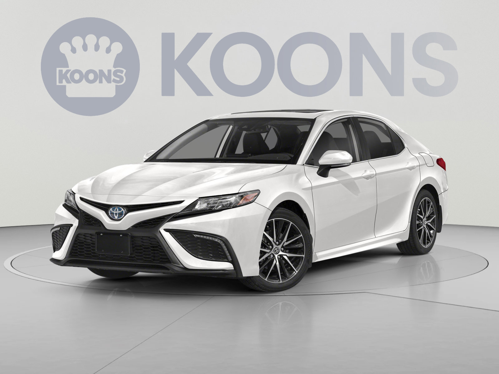 Used 2024 Toyota Camry SE w/ Cold Weather Package